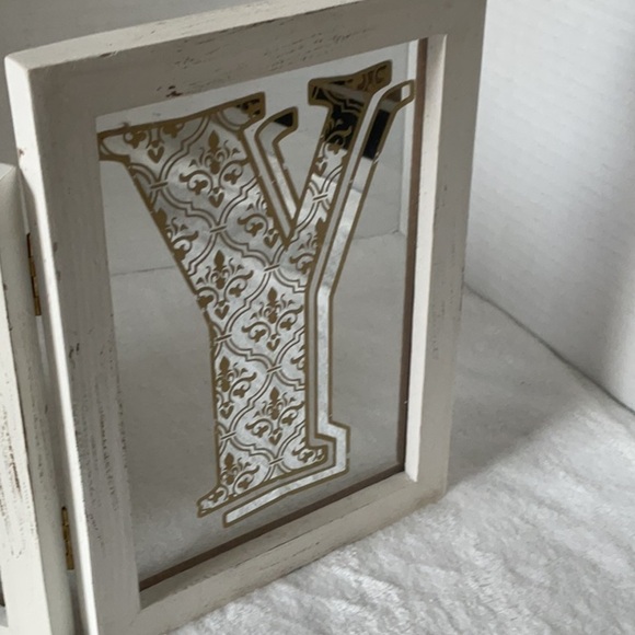 Gold and White Joy Wall Decor - Picture 4 of 5